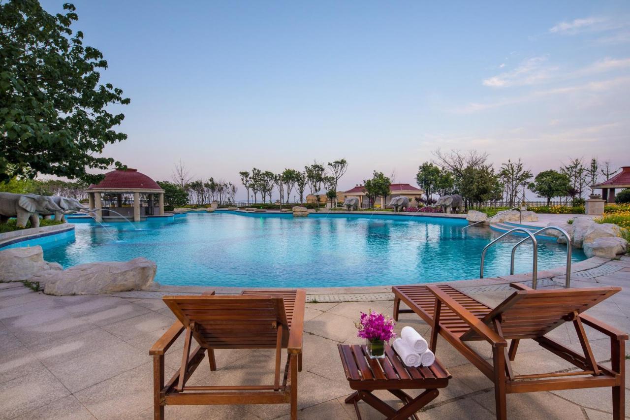 Jimo Crowne Plaza Ocean Spring Resort By Ihg מראה חיצוני תמונה