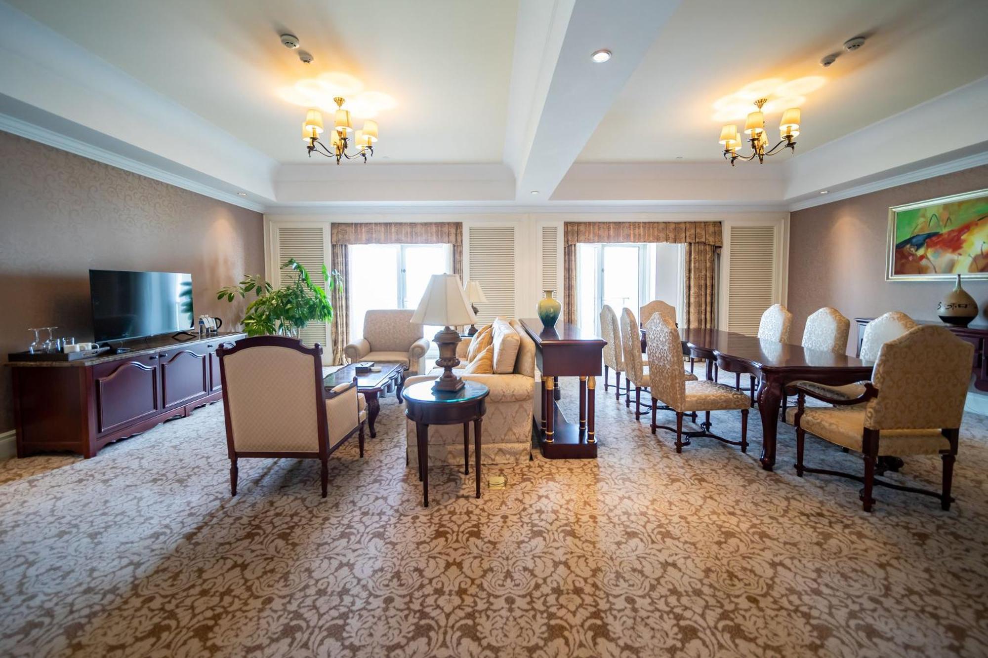 Jimo Crowne Plaza Ocean Spring Resort By Ihg מראה חיצוני תמונה