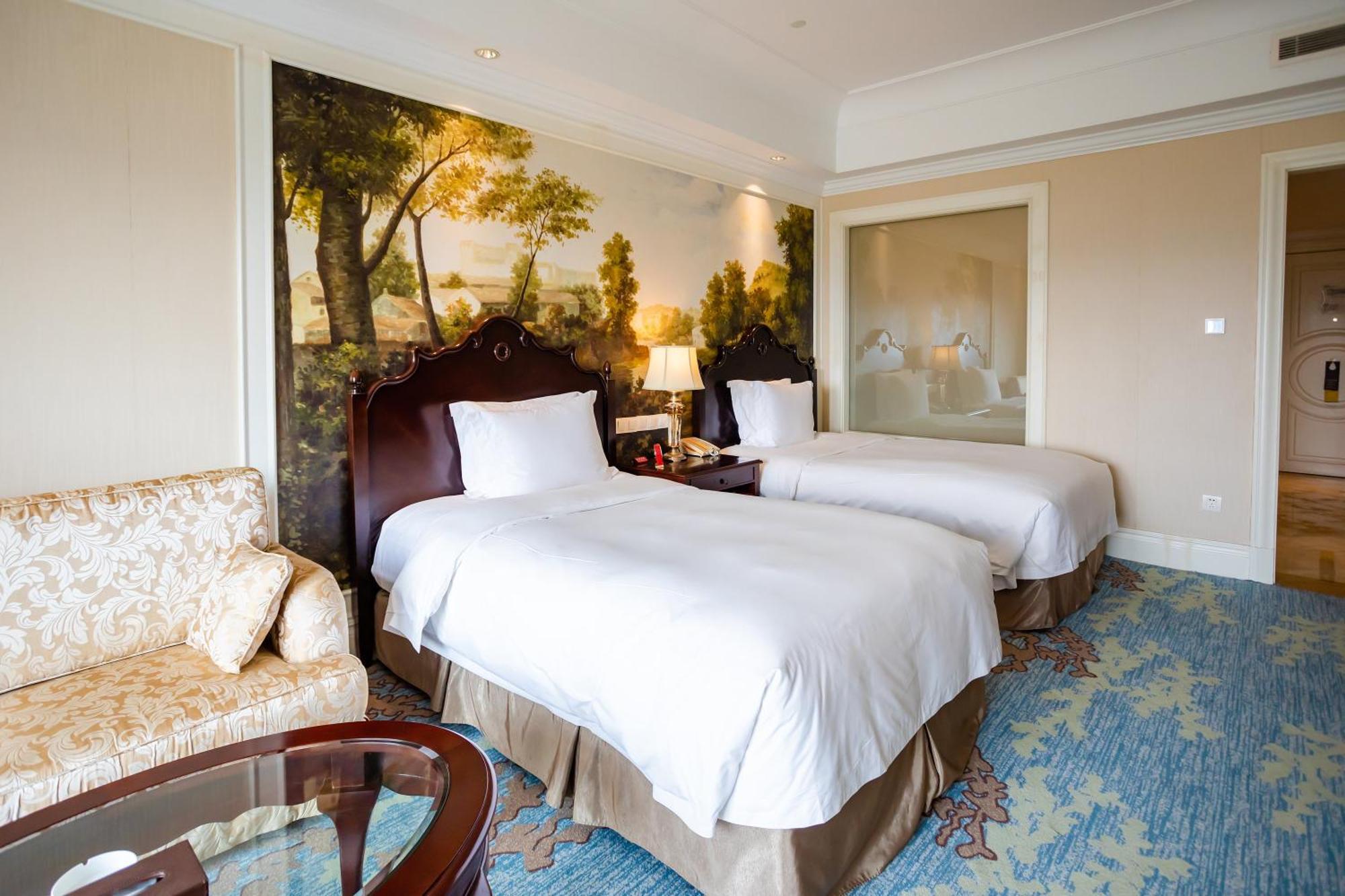 Jimo Crowne Plaza Ocean Spring Resort By Ihg מראה חיצוני תמונה